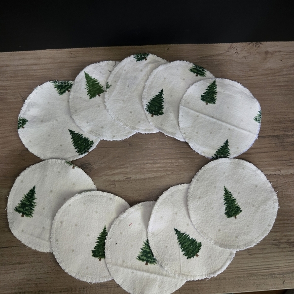 Handmade Cotton Flannel Facial Rounds – 10-Pack of Eco-Friendly Reusable Pads - Picture 1 of 1
